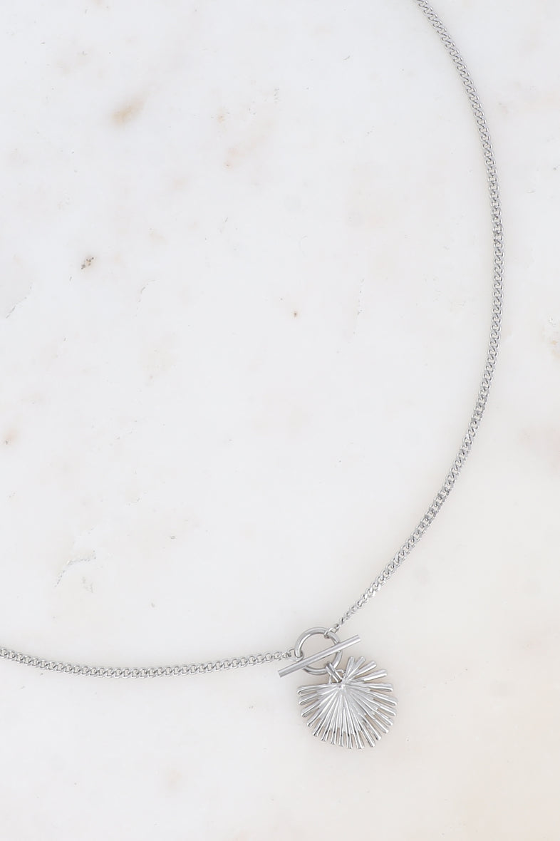 Collier pendentif anneau barre et feuille de palmier