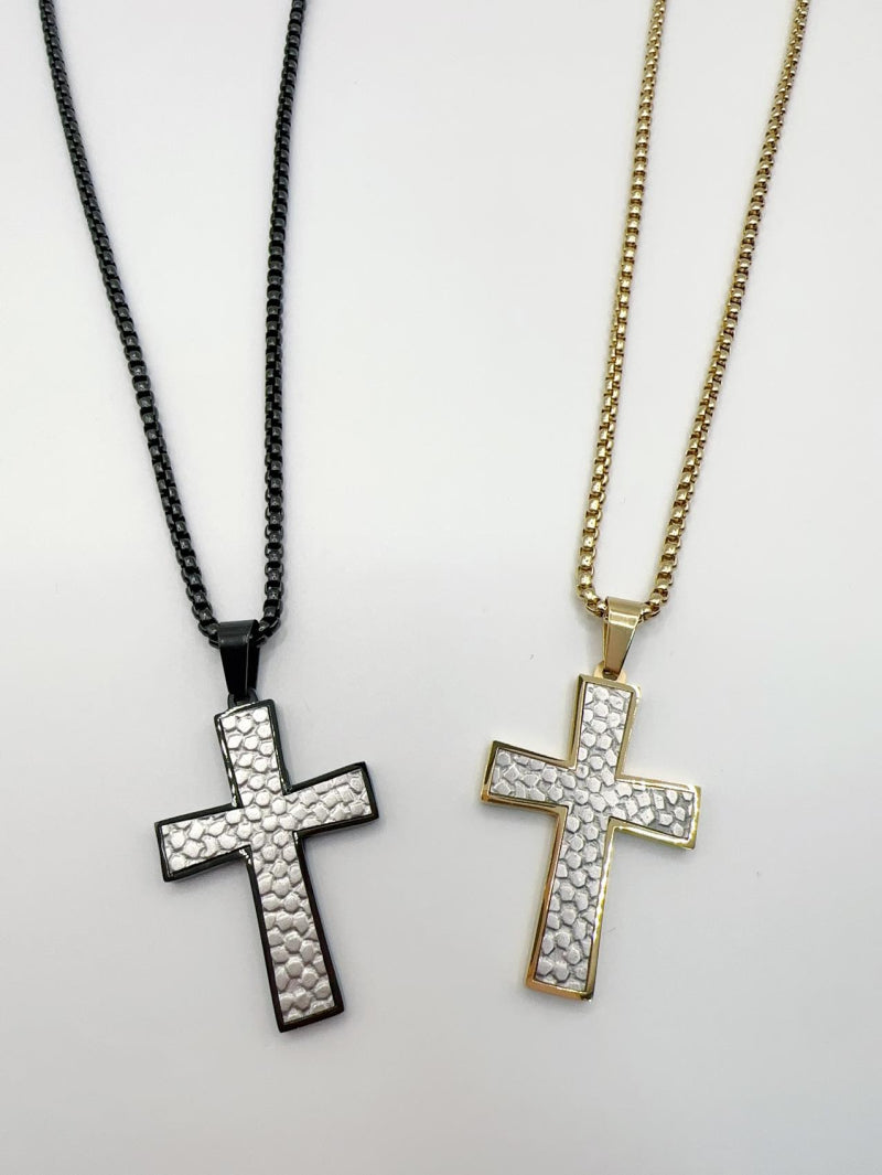 Collier pendentif croix 1